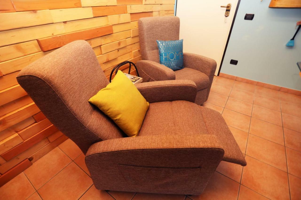 Ferienwohnung Ca' De' Mumi Luino Exterior foto